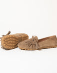 Mocassins 186 Camoscio Visone — Frange, lacet noué à pompons et surpiqûres apparentes