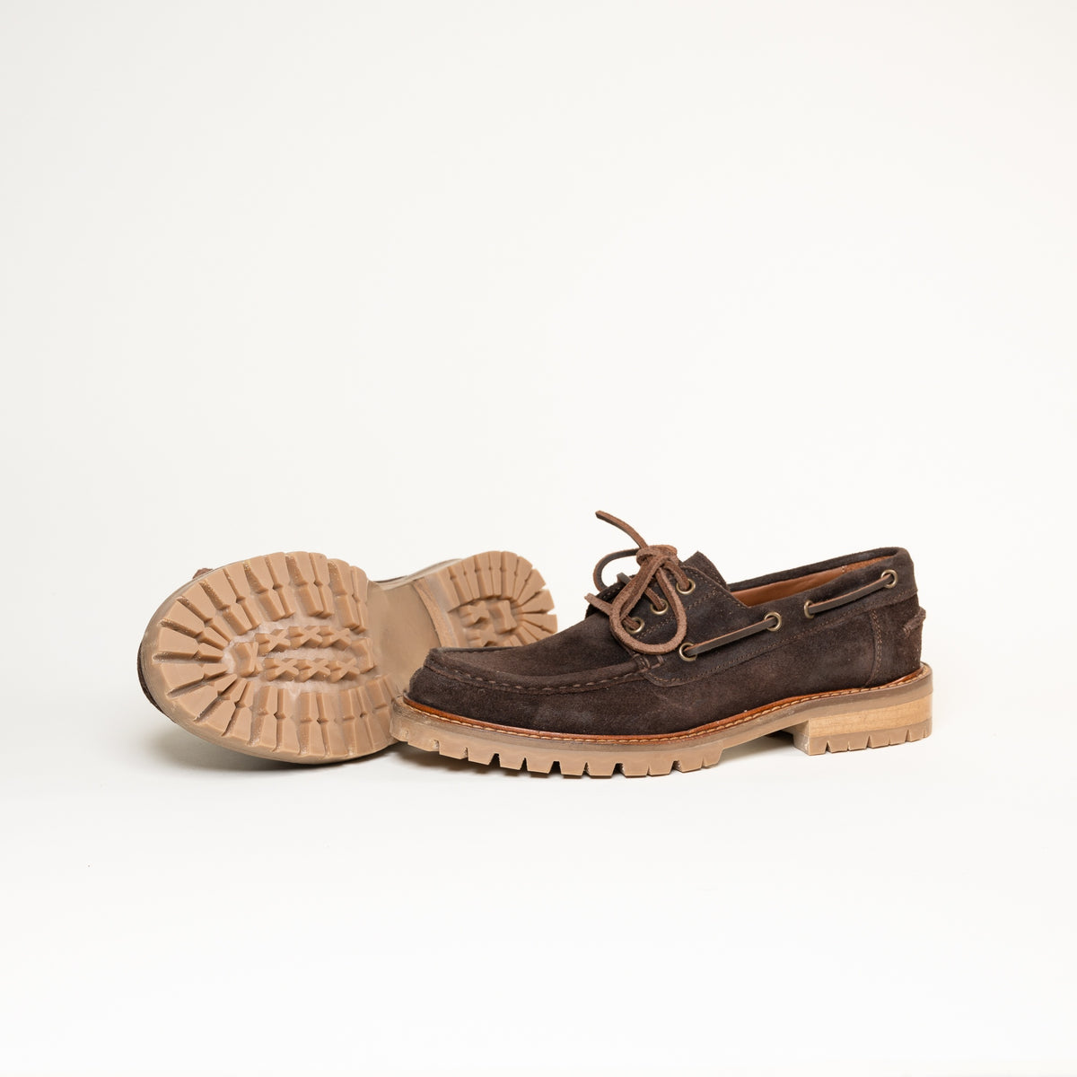 Mocassins KIM17 Camoscio TDM — Lacets cuir, œillets métal et surpiqûres apparentes