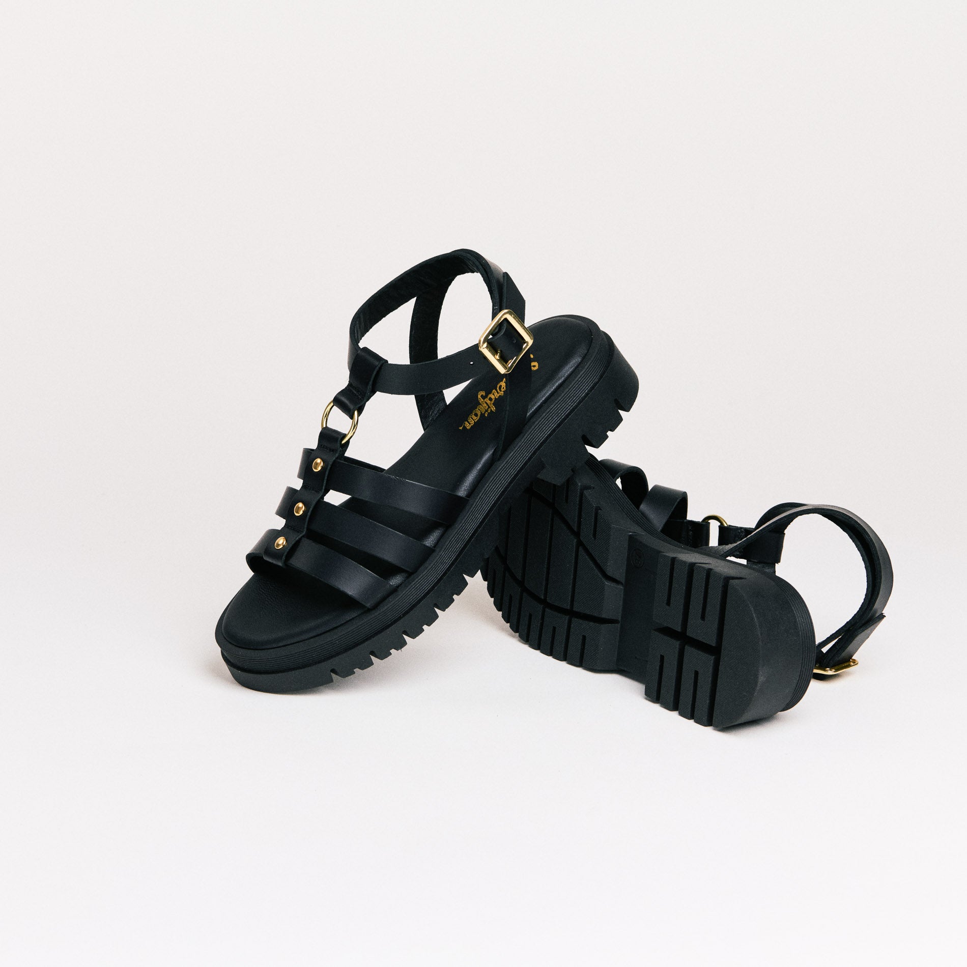 Sandales femme Semerdjian Clara cuir vitello noir vue latérale